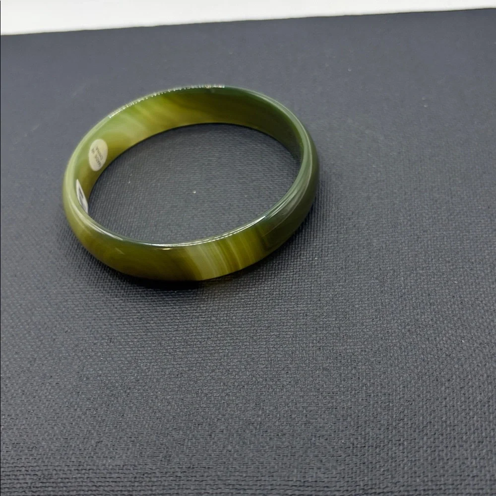Glass Avocado Green Agate Bangle Bracelet Swirl design boho vintage style NWT